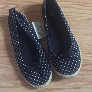 Brand new glad with tags